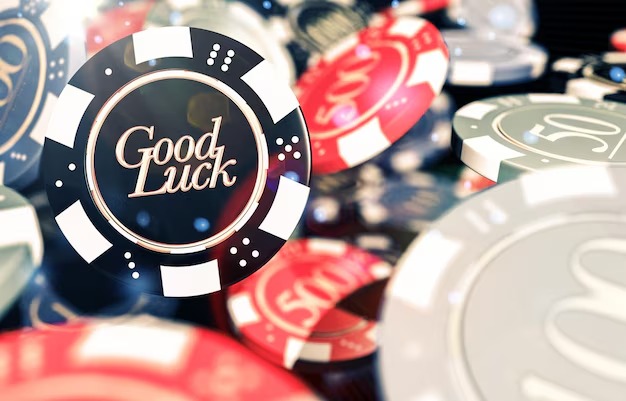 budew app showing live-dealer blackjack and slot game interface